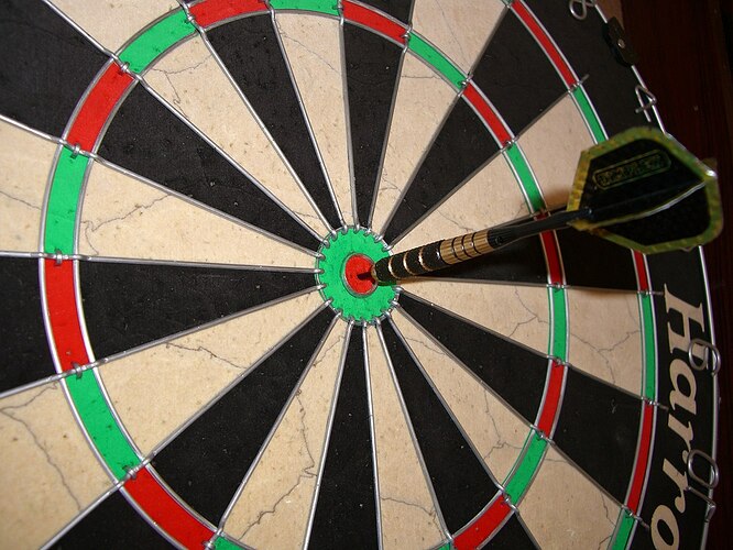 1200px-Harrows_Bristle_Board_Bullseye