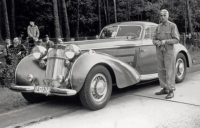 1937 Horch 853 Coupés „Manuela“ 2